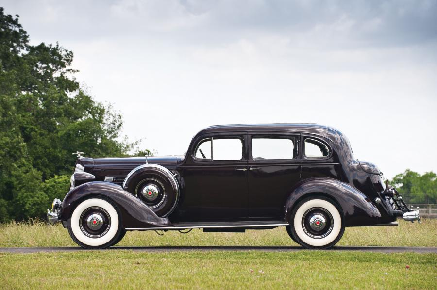  Packard One Twenty Touring Sedan 1936 года  (фото 20 из 23)